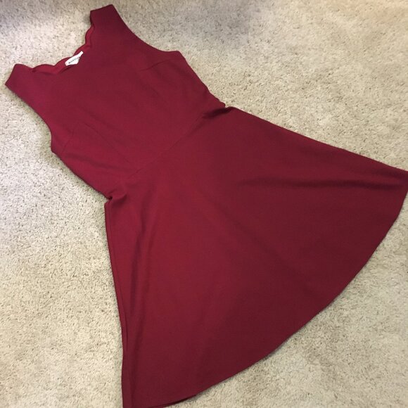 Monteau Sleeveless Fit & Flare Scallop Collar Dress - Picture 10 of 14